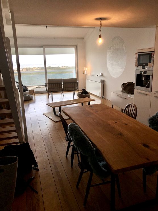 Mit einem Tag Verzögerung Mit einem Tag Verzögerung