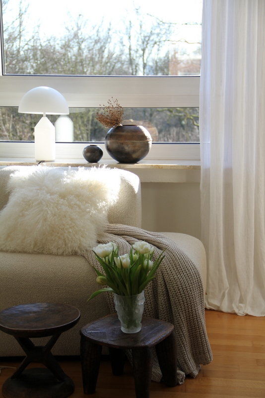 SONNENSCHEIN IM JANUAR......
dazu weiße SONNENSCHEIN IM JANUAR......
dazu weiße