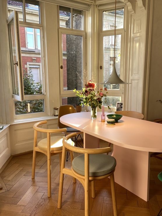 Willkommen in unserem Esszimmer, Willkommen in unserem Esszimmer,