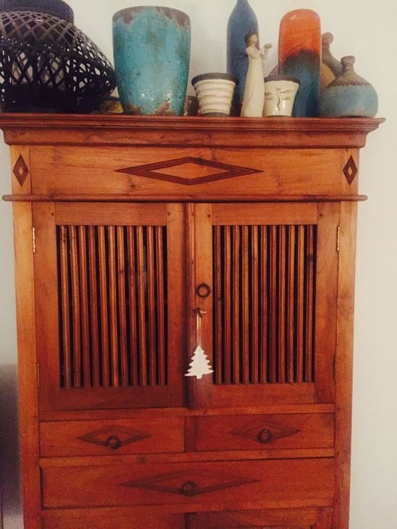 Vasenschrank Vasenschrank