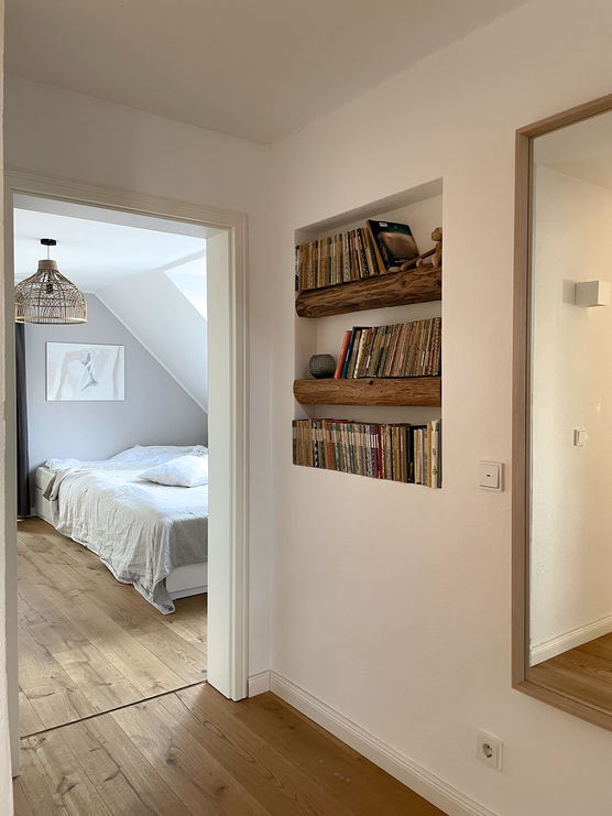 Das Einbauregal haben wir Das Einbauregal haben wir