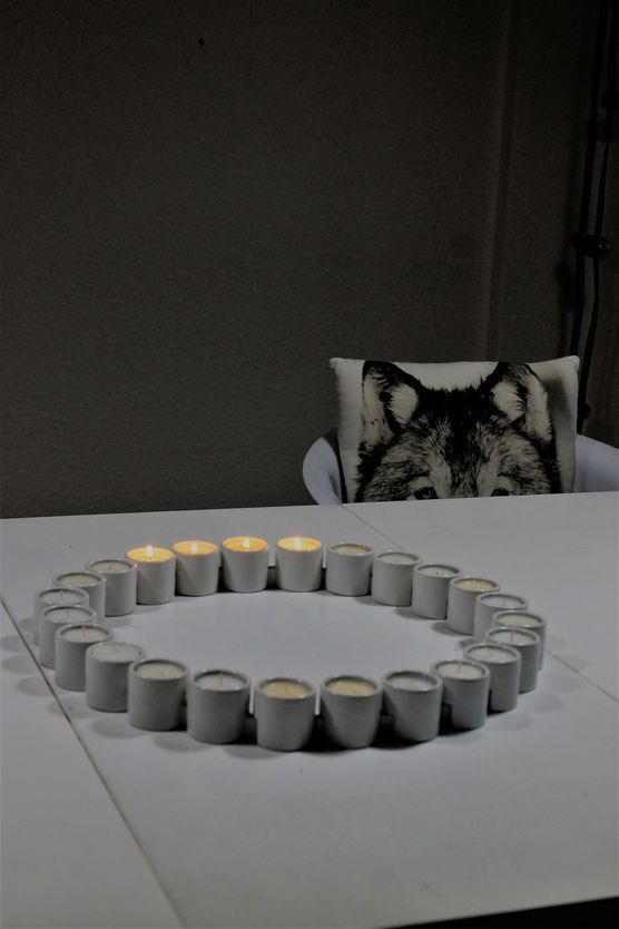 Die vierte Kerze brennt...... Die vierte Kerze brennt......