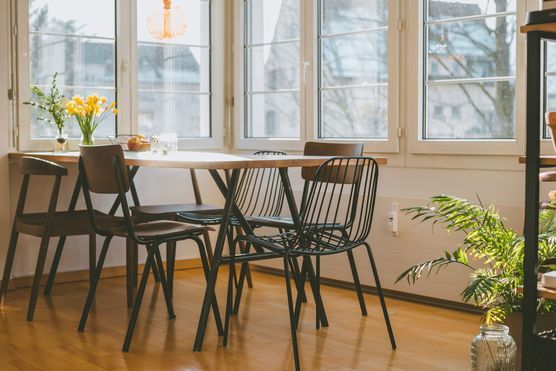 Neue Stühle! Neue Stühle!