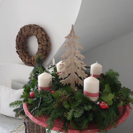 Der jährliche Adventskranz für Der jährliche Adventskranz für