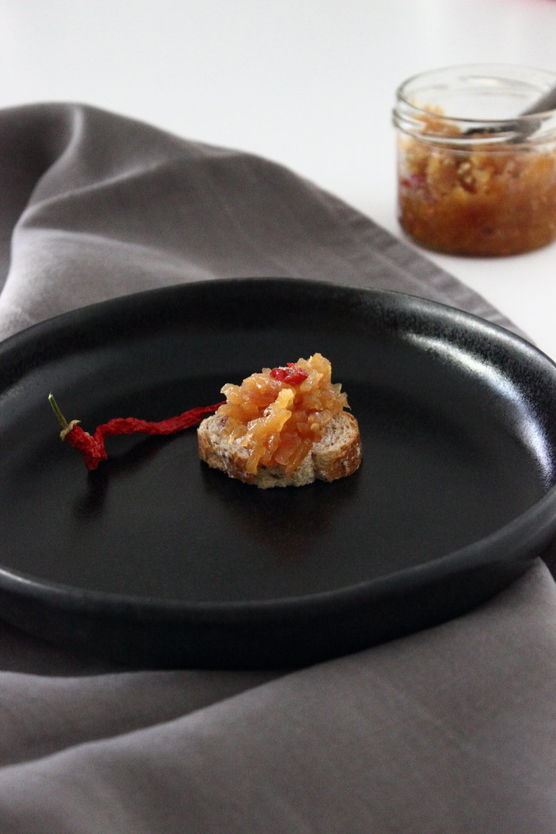 Apfelzeit... dieses Apfel-Zwiebel-Chili Chutney Apfelzeit... dieses Apfel-Zwiebel-Chili Chutney