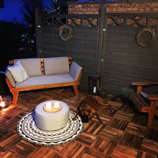 Unser kleines Outdoorwohnzimmer ist Unser kleines Outdoorwohnzimmer ist