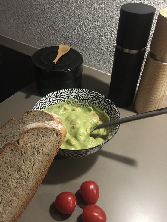 Brotzeit!
Es gibt ja wohl Brotzeit!
Es gibt ja wohl