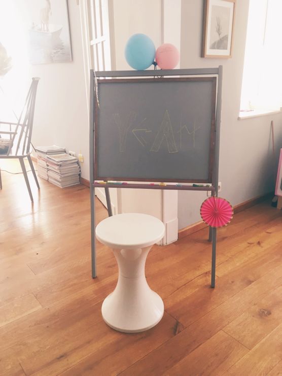 Diese Uralt-Tafel in dunkelgrün Diese Uralt-Tafel in dunkelgrün