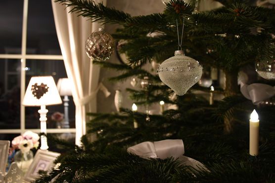 Weihnachten ist Besinnlichkeit Weihnachten ist Besinnlichkeit