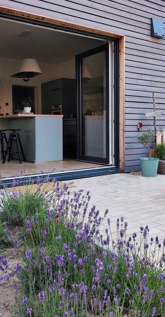 Bild von Petrol Bild von Petrol