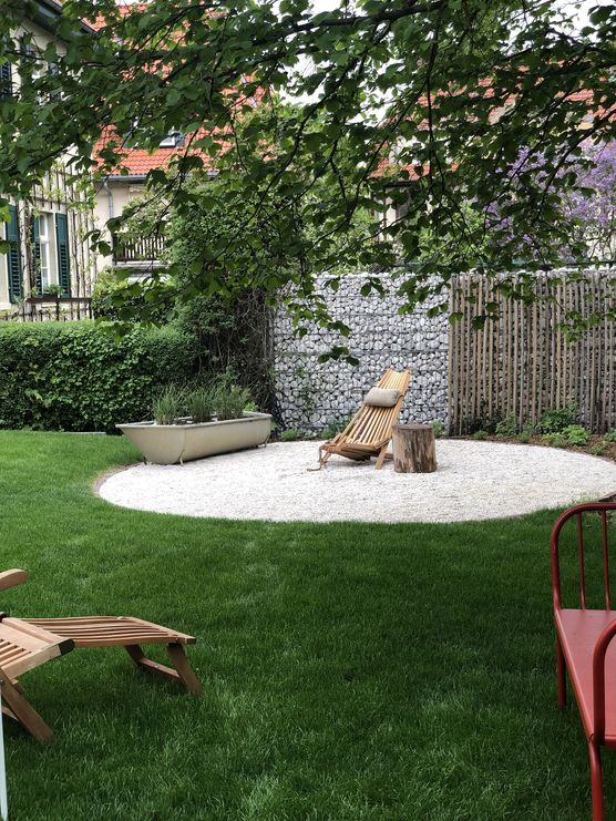 Es riecht nach Regen Es riecht nach Regen