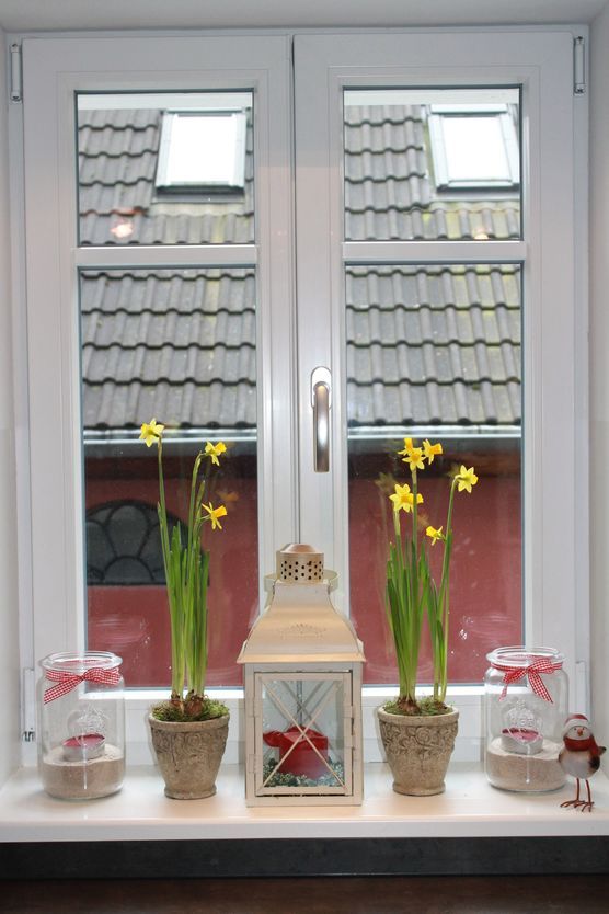 Küchenfenster-Fensterbank Küchenfenster-Fensterbank