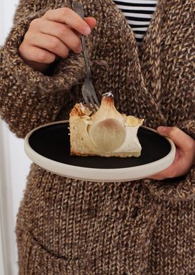 Außen knusprig, innen cremig: Birnen-Vanillepudding-Tarte mit Zimt und Mandeln von Houseno44