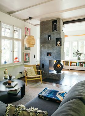 „Eine Einrichtung muss mit Bedeutung aufgeladen werden, um als Zuhause zu gelten.“ – Zu Besuch bei Waldfriedenstudios im Ruhrgebiet