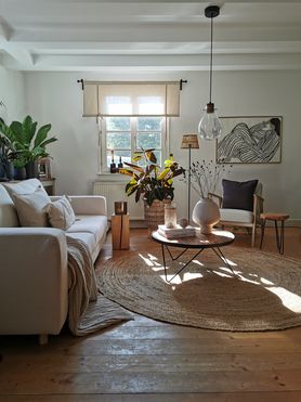 „Das alte Fachwerkhaus steht unter Denkmalschutz.“ – Zu Besuch in der Maisonettewohnung von nott.home im Bergischen Land