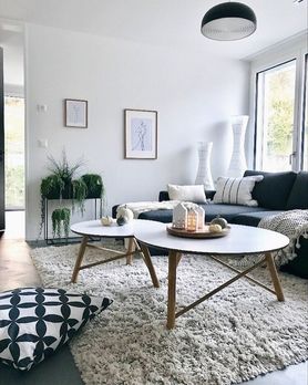 Kuschelige Sofaecke mit Herbststimmung...