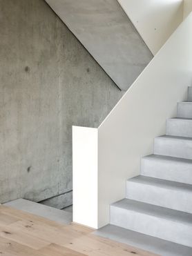 Unsere Treppe ist fertig!
