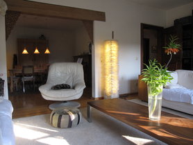 Wohnzimmer, Blick ins Esszimmer