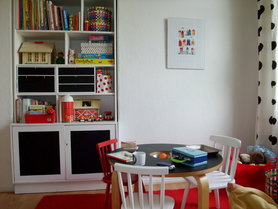 Kinderzimmer: gegenüber vom (neuen) Bett