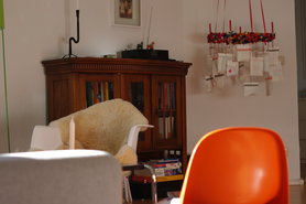 Der Adventskranzkalender hängt