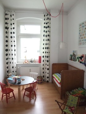 Neue Gardine im Kinderzimmer