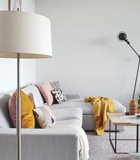 Rosa und gelb. Schon