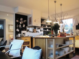 2 Seiten einer Küche......