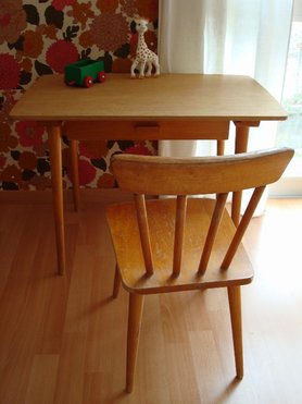 Wisa Gloria Tisch und Stuhl