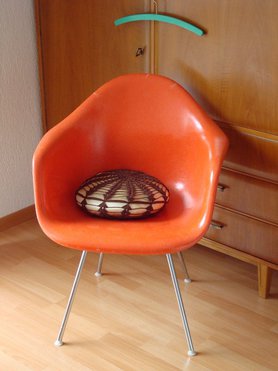 Alter Eames Stuhl