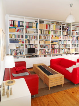 Blick ins Wohnzimmer