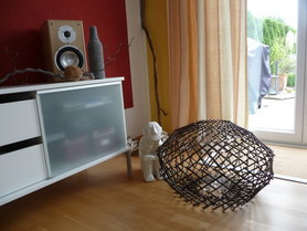 Pouf aus Holzstäbchen