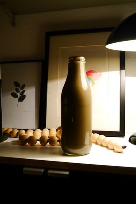 lackierte Milchflasche 1. Versuch