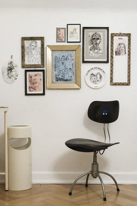 Bilderwand/Monotypien