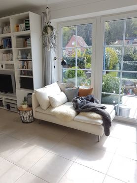 Recamiere mit neuem Bezug