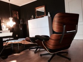 Wohnzimmer: Möbel umgestellt 