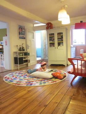 schmökern kann ich auch im flur