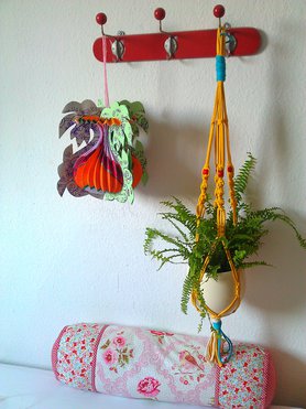 Zweites Macrameemodel