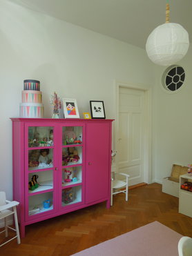 Matilda`s neues Zimmer -  Schrank in PINK