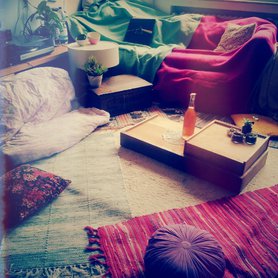 Boho-Picknick im Wohnzimmer