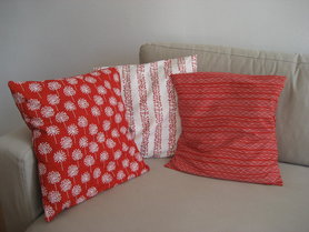 Kissen rot-weiß