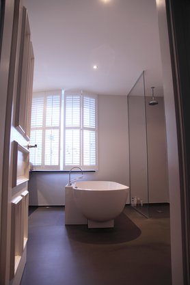 Badezimmer und Shutters 