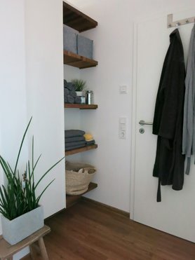 DIY Badezimmerregal ...