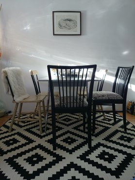 Lichtdurchflutet mit neuem Teppich