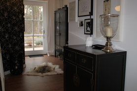 schwarz-weiss ist die Haselnuss