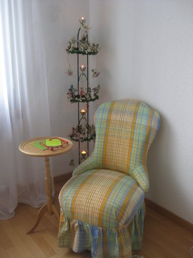 Omas Sessel in neuen Farben !