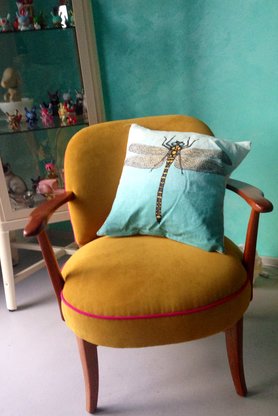 Alter Sessel im neuen Kleid