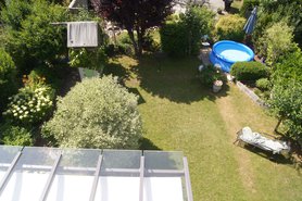 "Überblick" ...von oben in den Garten...