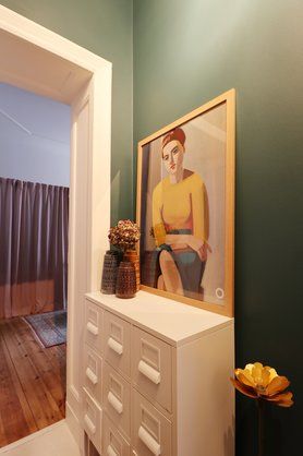 Dunkelgrünes Petrol