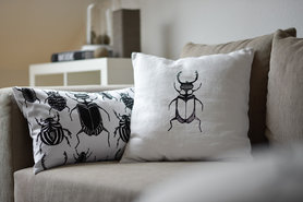 Kissen schnell mit Stencils verschönern