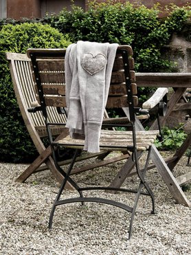 Ellbogenpatches aus Filz für den langweiligen Pullover